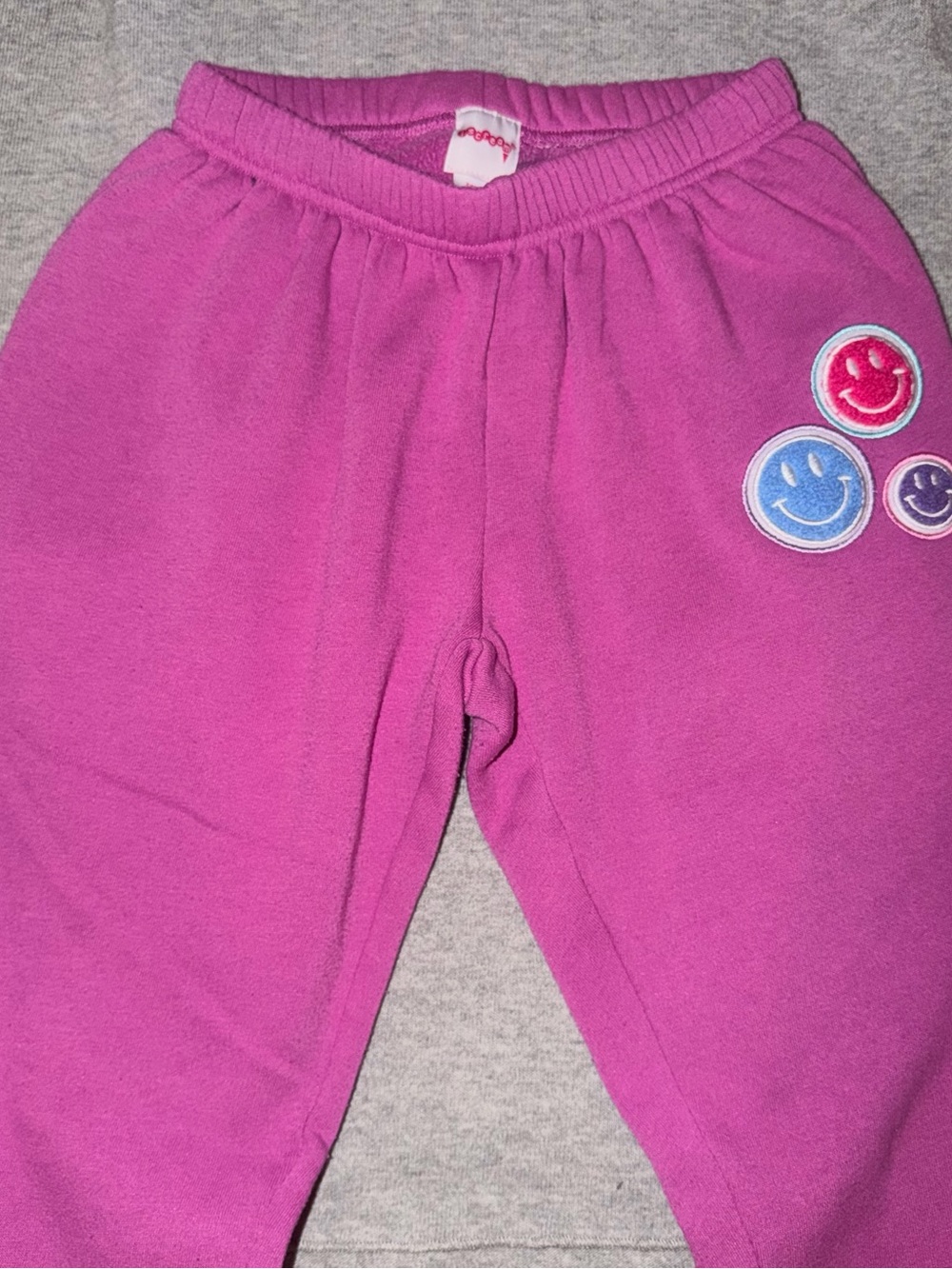 Iscream Girls Fuchsia Smile Patch Sweatpants